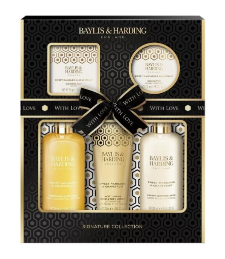 صورة بايليس اند هاردينج طقم نسائي رجالي