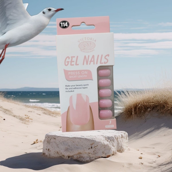 الصورة: فيكتوريا اظافر جل 114