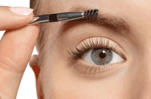 صورة كاتريس مجموعة حواجب 010