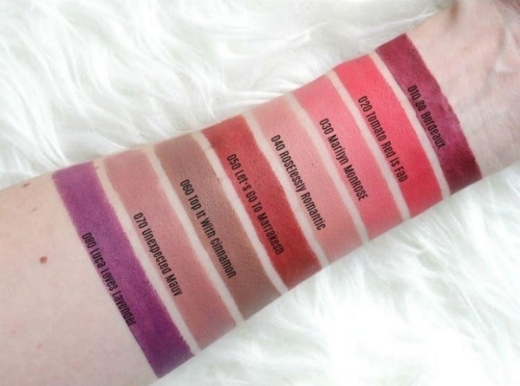 صورة كاتريس قلم أحمر شفاه مات لوفر 060 توب إت ويذ سينامون