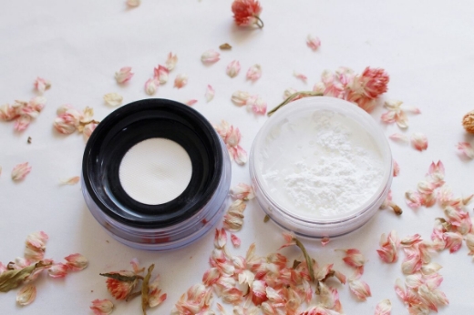 صورة كاتريس بودره سائبة شفافة غير لامعة نود إلوجن