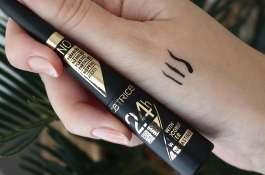 صورة كاتريس قلم تحديد العيون 24 ساعة أسود فائق010 