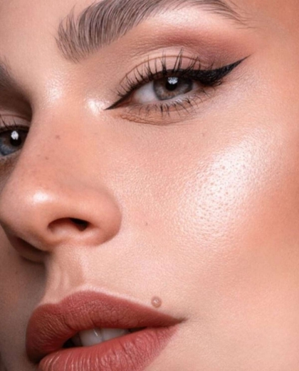 صورة كاتريس هايلايتر مور ذان جلو سوبريم روز بيم 020 