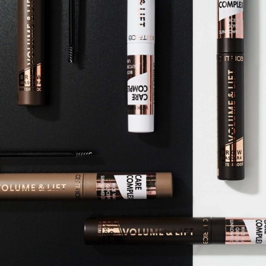 صورة كاتريس ماسكارا فوليوم آند ليفت للحواجب مقاومة للماء شفافة 010 