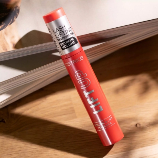 صورة كاتريس ماسكارا ليفت اب فوليوم اند ليفت 010