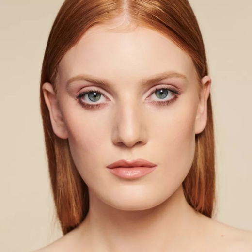 صورة كاتريس ماسكارا فوليوم آند ليفت للحواجب مقاومة للماء أشقر 020 