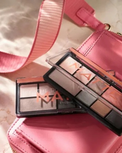 صورة كاتريس مجموعة ظلال العيون ذا داستي مات 