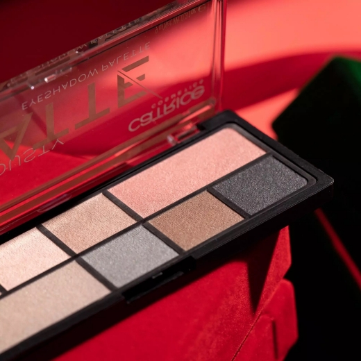 صورة كاتريس مجموعة ظلال العيون ذا داستي مات 