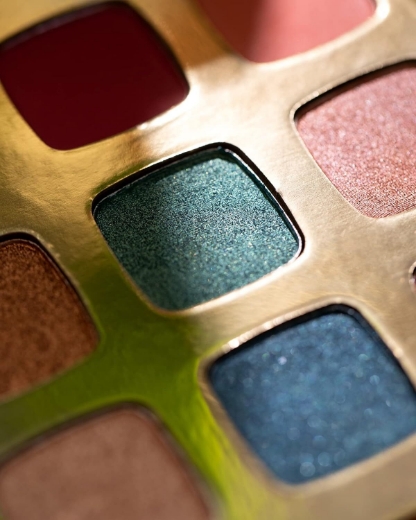 صورة كاتريس مجموعة ظلال العيون تروبيك إكزوتيك  