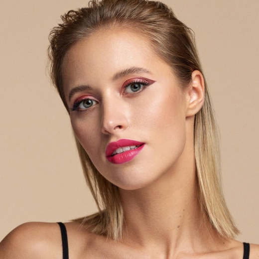 صورة كاتريس مجموعة ظلال العيون برو سليم من لون أحمر خدود أوشن ميسمر إييزينج مومنتس 010