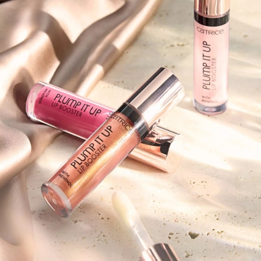 صورة كاتريس معزز الشفاه بلامب إت أب 070