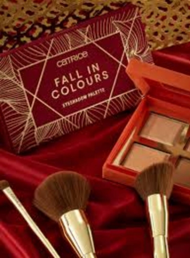 صورة كاتريس لوحة ظلال العيون فال إن كولورز