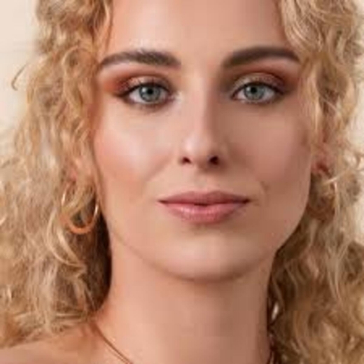 صورة كاتريس مجموعة ظلال العيون ذا كوزي إيرث من 