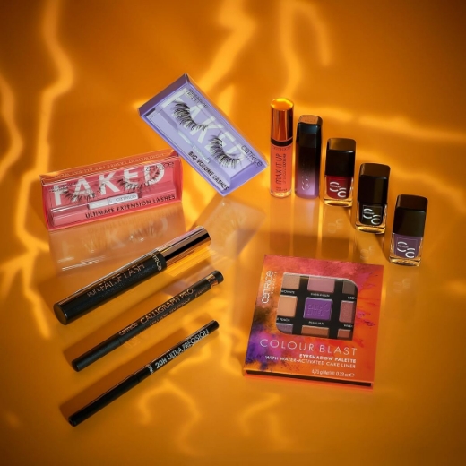 صورة كاتريس مجموعة ظلال العيون كولور بلاست تانجرين ميتس أرجواني 010 