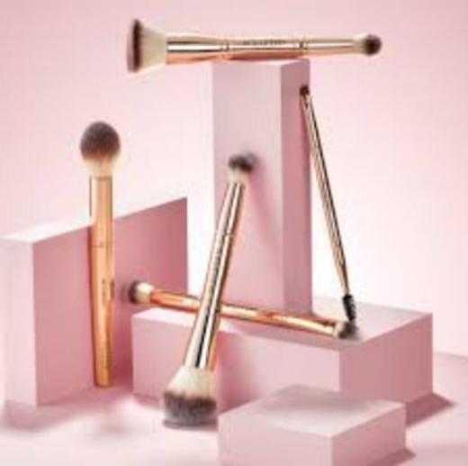 صورة كاتريس مجموعة فرش الطلاء النباتية الأساسية برو متعددة الألوان عبوة من 5 قطع