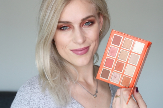 صورة كاتريس أديكتيد تو سبايسز لوحة ظلال العيون جديدة 12  