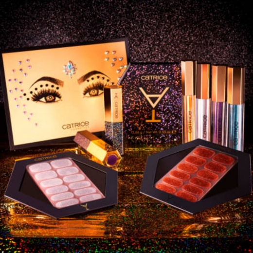 صورة كاتريس حول طلاء الأظافر اللامع C02