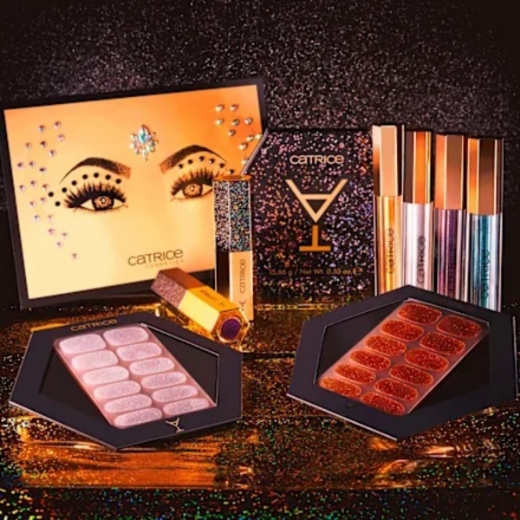 صورة كاتريس  أباوت تونايت ظلال عيون ميتاليك C02