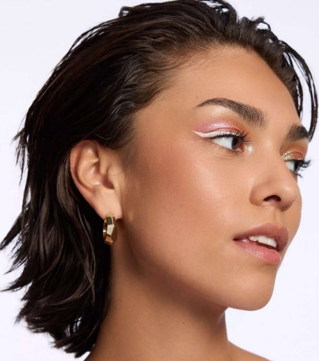 صورة كاتريس آيلاينر كاليغراف أرتيست مات لاينر 070