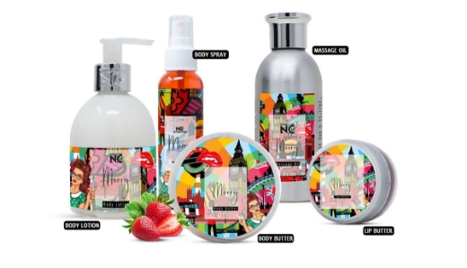 صورة ناشرل كير ميري طقم نكهه الستروبري