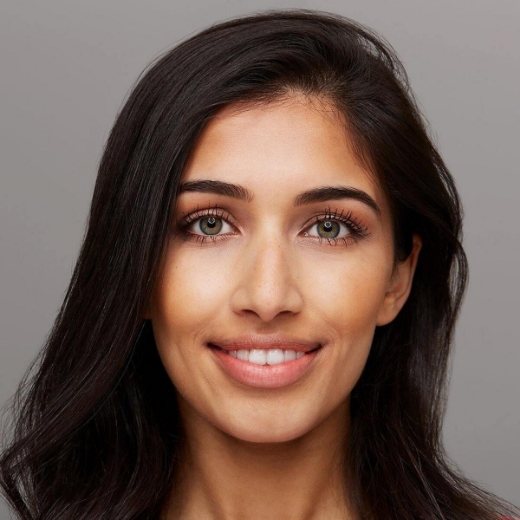 صورة ايسنس ماسكارا لاش برينسيس فولس لاش ايفكت