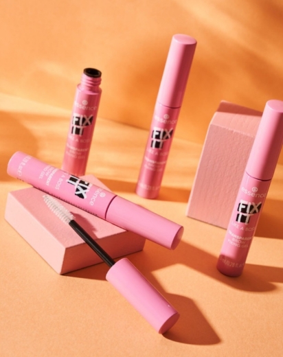 صورة ايسنس جل تثبيت الحواجب الشفاف فيكس ات لايك ايه برو