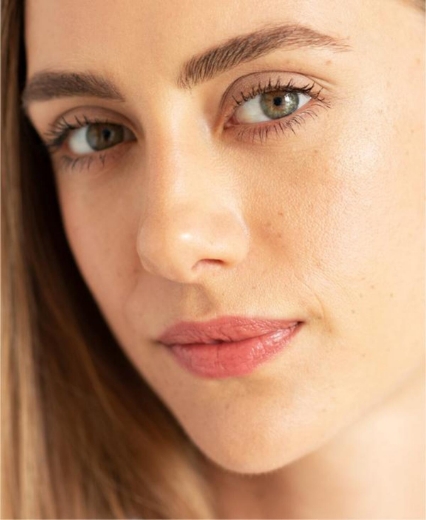 صورة ايسنس قلم تحديد الحواجب ميكرو بريسيجن 01 أشقر