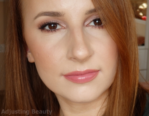 صورة ايسنس قلم الحواجب بني فاتح - 02