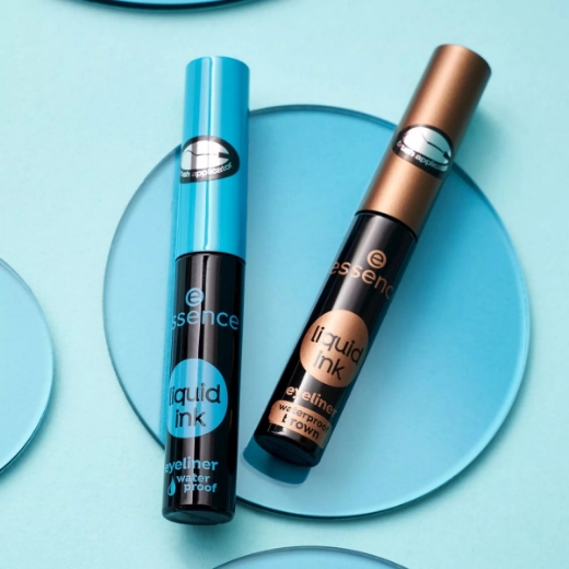 صورة ايسنس كحل عيون سائل مقاوم للماء -أسود - 01