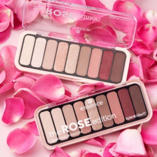 صورة ايسنس مجموعة ظلال العيون ذا روز ايديشن 20 لوفلي ان روز 10 جرام 20