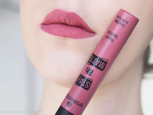 صورة ايسنس روج سائل مطفي غير لامع ثابت ومقاوم للماء - 05