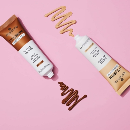 صورة ايسنس ملون و محسن لون البشرة برايمر 30