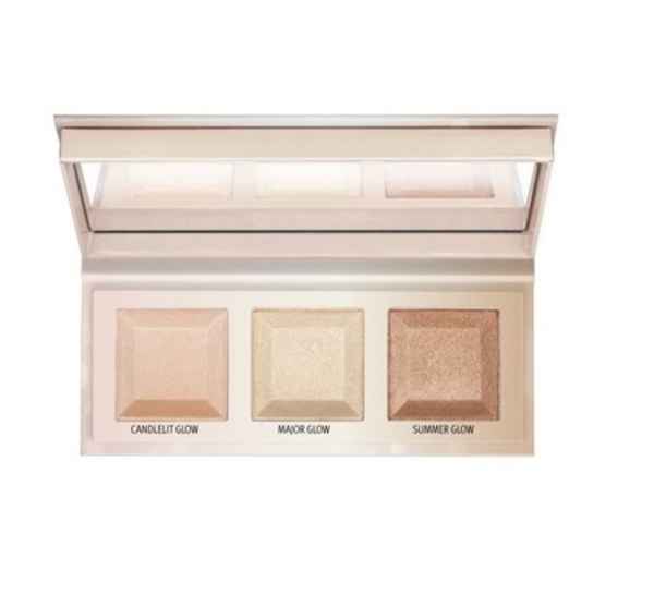 الصورة: ايسنس لوحة الهايلايتر المتوهجة 18 جرام