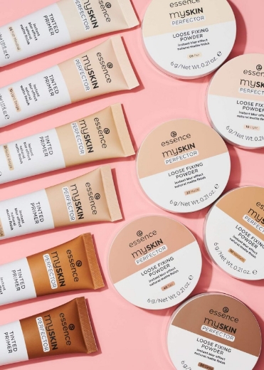 صورة ايسنس بودره ملونة و محسنة لون البشرة 30