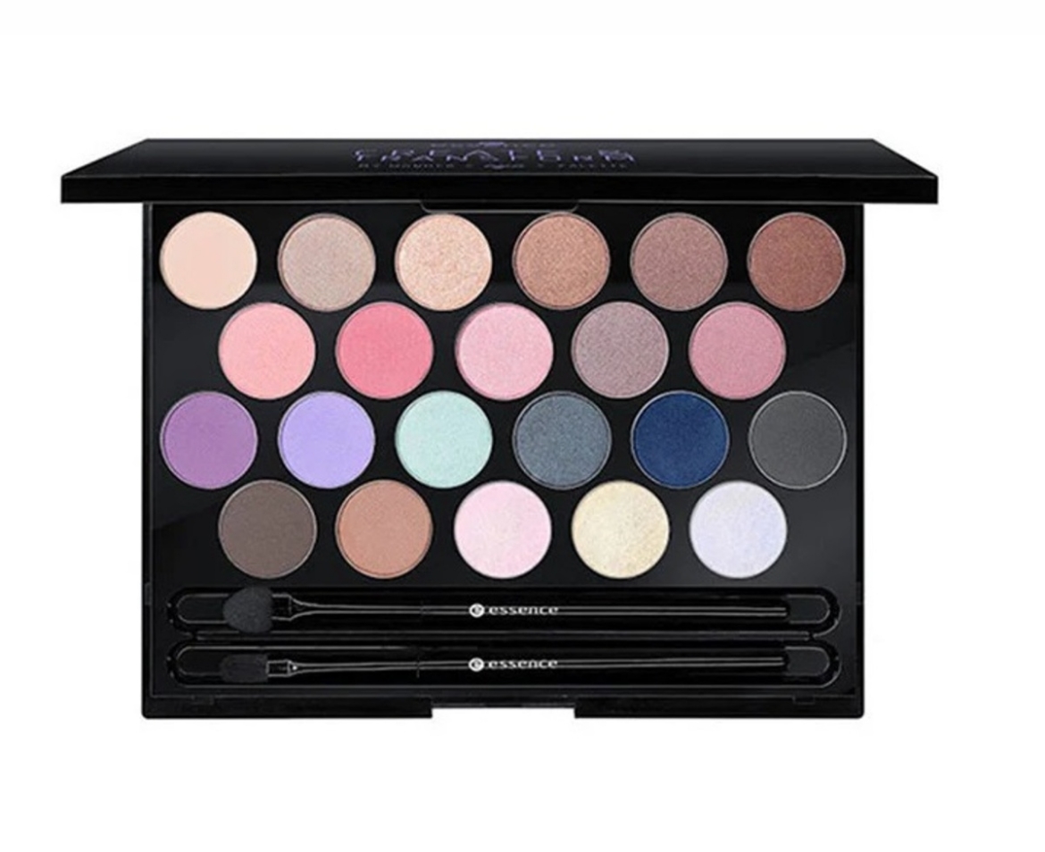 صورة ايسنس لوحة ظلال العيون