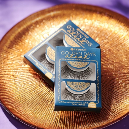 صورة ايسنس رموش صناعية جولدن دايز 01 فوكس أون ذا جولد