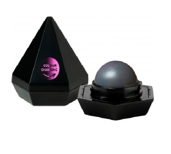 الصورة: ايسنس مرطب الشفاه و أحمر الخدود الجديد متغير اللون