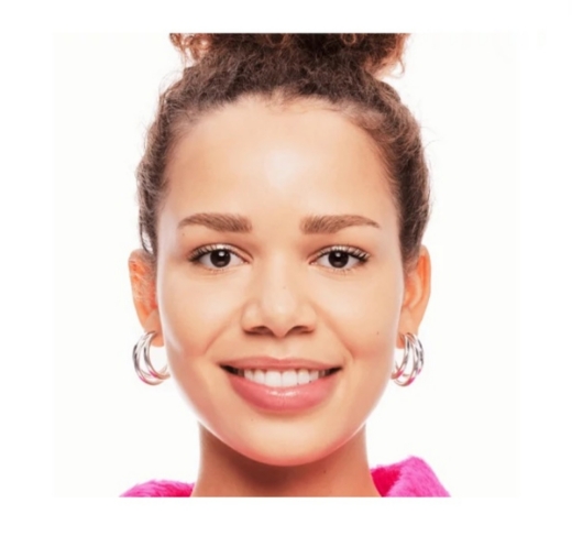 صورة ايسنس قلم تحديد العيون السائل لون سباركل 01