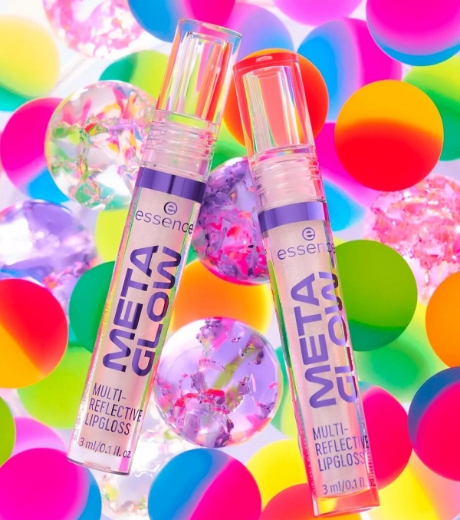 صورة ايسنس ملمع الشفاه متعدد الانعكاسات ميتا جلو 01 فضي سايبر سبيس 3 مل