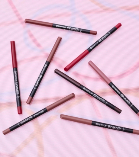 صورة ايسنس محدد شفاه كومفوت لاينر غير لامع 8ساعات يدوم 09