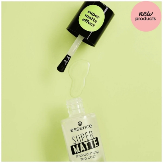 صورة ايسنس طلاء أظافر سوبر مات توب كوت شفاف بتأثير مطفي