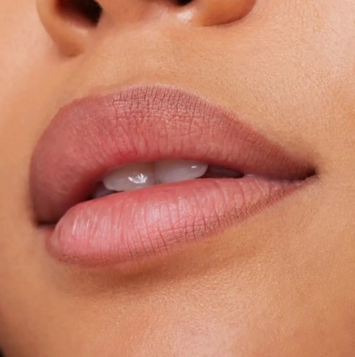 صورة 'ايسنس محدد شفاه كومفوت لاينر غير لامع 8ساعات يدوم 01