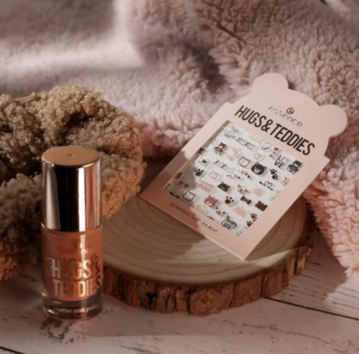 صورة ايسنس طلاء أظافر غير اللامع 01 8 مل