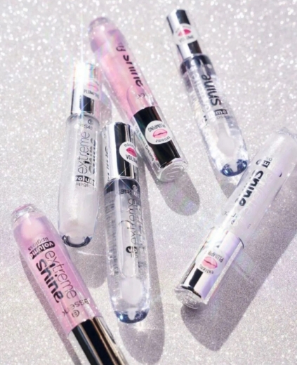 صورة ايسنس ملمع الشفاه إكستريم شاين فوليوم 101