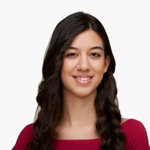 صورة ايسنس ملمع الشفاه إكستريم شاين فوليوم 101