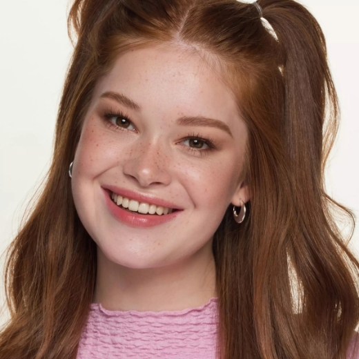 صورة ايسنس باليت الوجه والعين بلوم بيبي بلوم 01 - 7 الوان