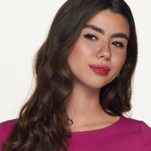 صورة ايسنس محدد عيون ديب مقاوم للماء أسود 01