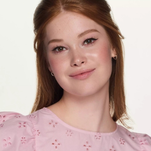 صورة ايسنس محدد عيون سائل طويل الأمد بلاكيست بلاك 010