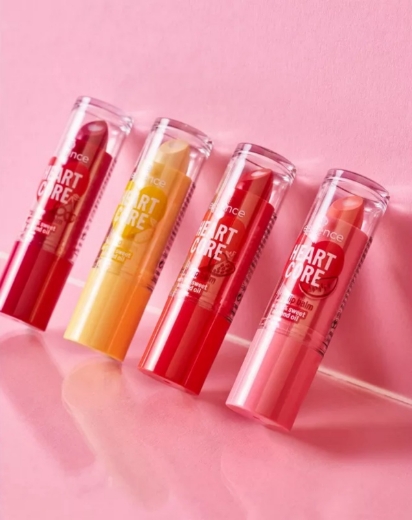 صورة ‏ايسنس هارت كور مرطب شفاه فاكهي 05