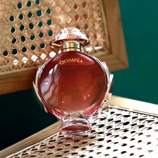 صورة باكو ربان اولمبيا ليجند بارفيوم 80مل نسائي